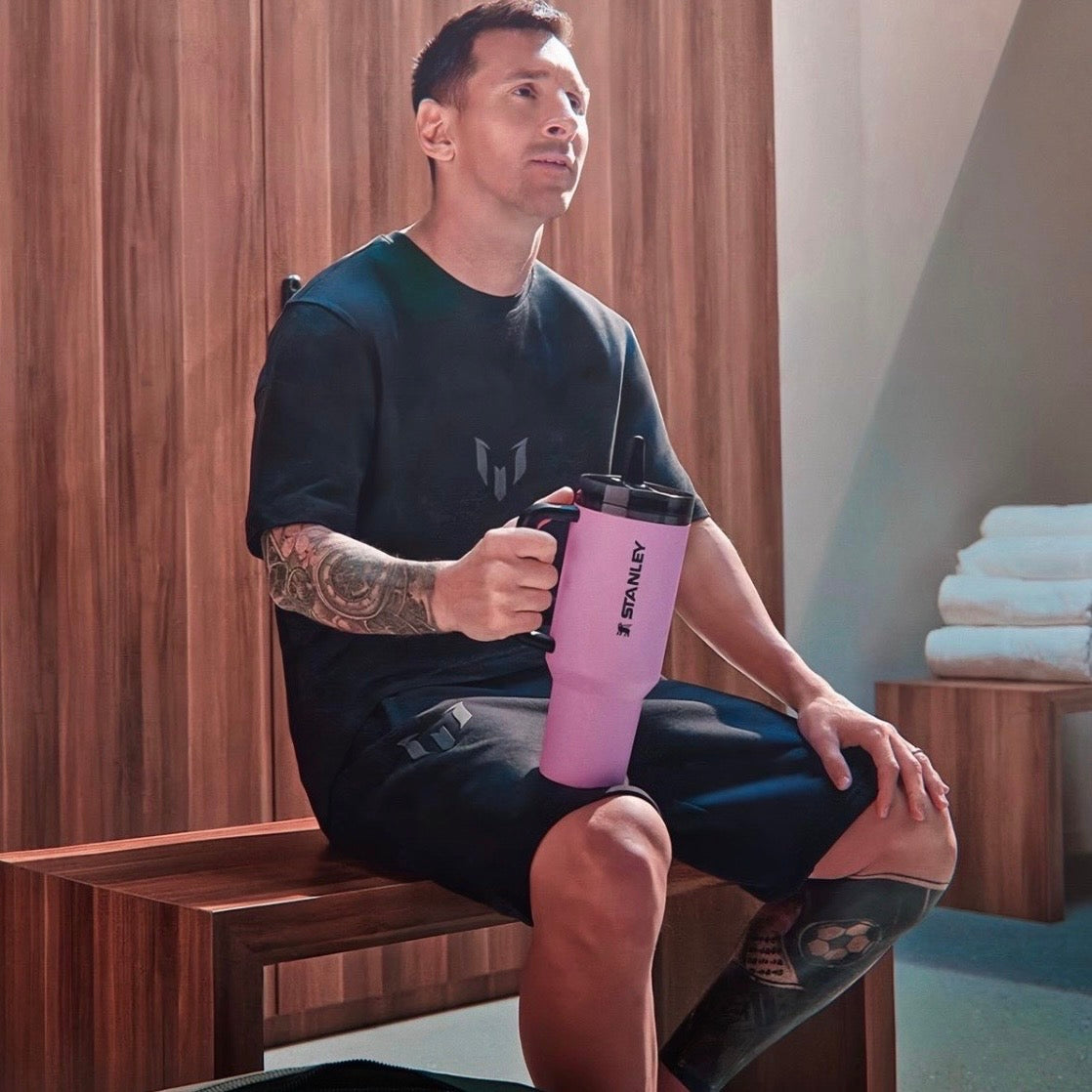 THE MESSI X STANLEY QUENCHER PROTOUR FLIP STRAW TUMBLER
1.20 LTR